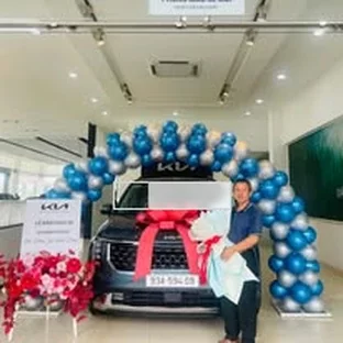 Kia Bình Phước - Hình ảnh hoạt động bán hàng thực tế.